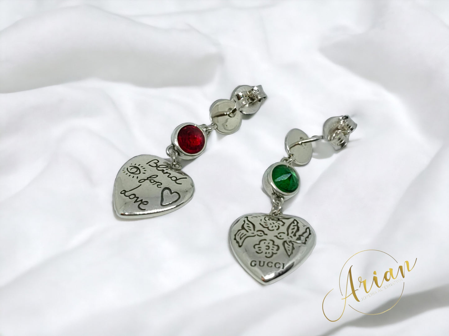 Aretes Gucci Corazón Colgante Bicolor